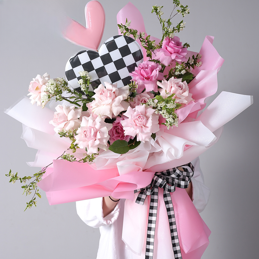 Alternative view of Geschenkpapier CDBC – 58cm*58cm