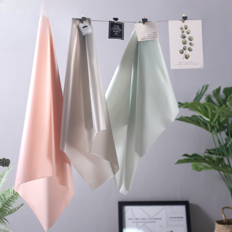 Alternative view of Geschenkpapier RGM  Platic Material 100% wasserdicht – 60cm*60cm