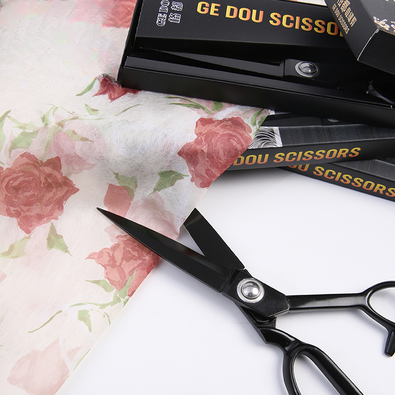 Alternative view of tailor’s tijeras CFJ – 24*8cm